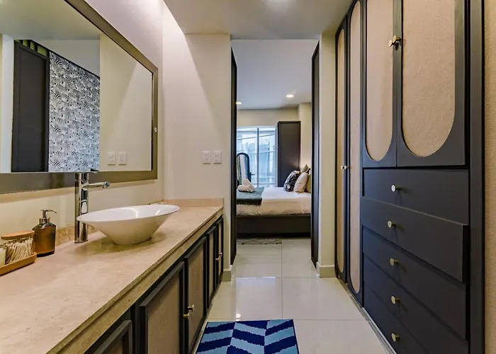 Stylish Reforma Loft W/pool, Gym, Ac & Views